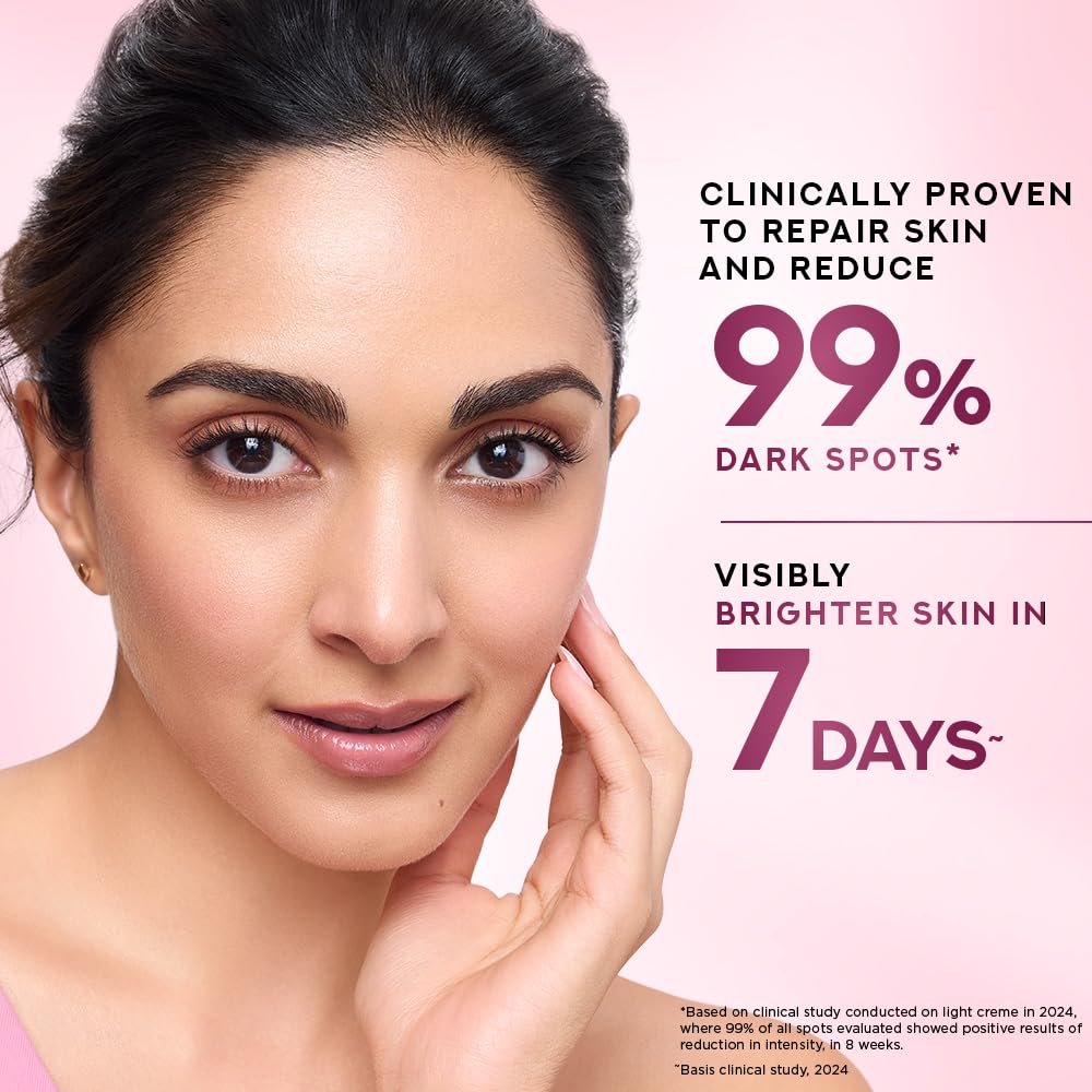 POND'S Bright Beauty Day Cream 23g, Non-Oily, Mattifying Daily Face Moisturizer, SPF 15 - With Niacinamide to Lighten Dark Spots for Glowing Skin| pack of 2 (2×23=46g)