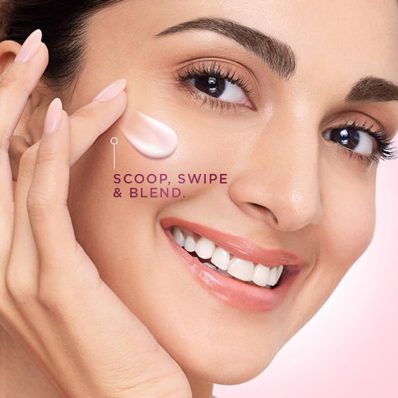 POND'S Bright Beauty Day Cream 23g, Non-Oily, Mattifying Daily Face Moisturizer, SPF 15 - With Niacinamide to Lighten Dark Spots for Glowing Skin| pack of 2 (2×23=46g)