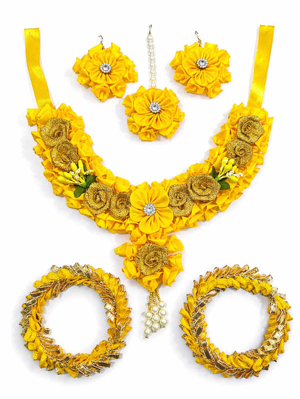 Haldi Special Flower Jewellery Set – Necklace, Earrings, Maang Tikka & Bangles Combo