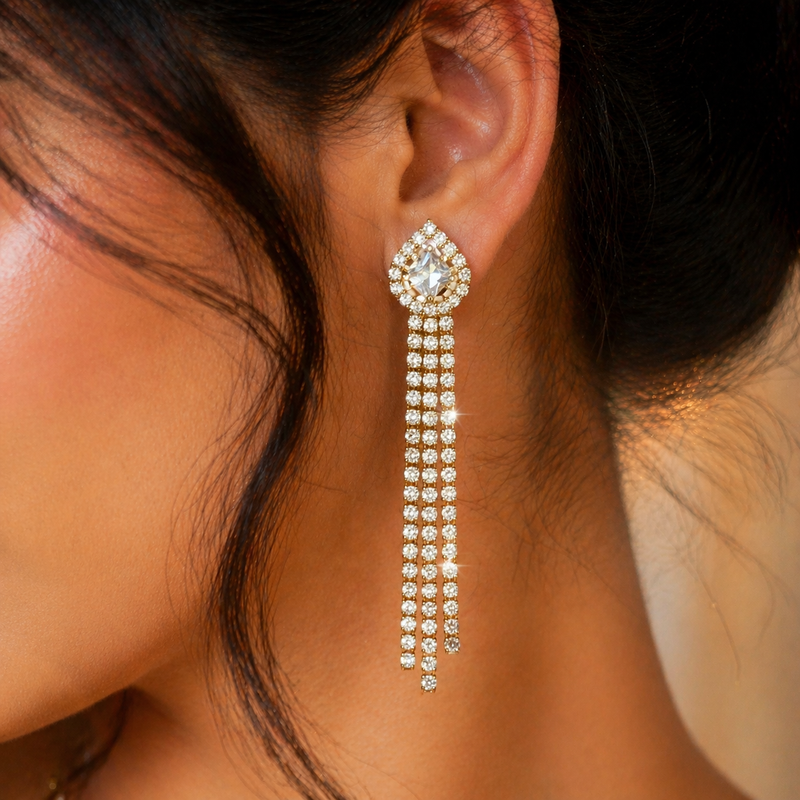 Luxury Anti-Tarnish Teardrop Crystal Tassel Earrings✨